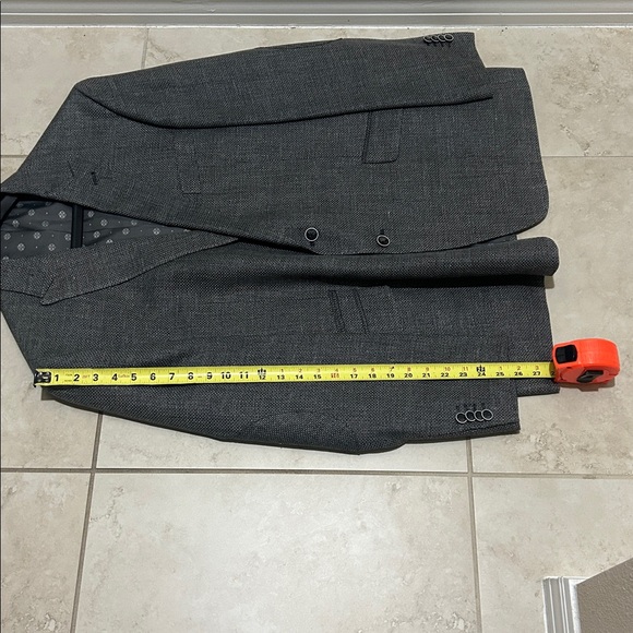 Classic Joseph Abboud Reda Gray Men's Blazer. 48R - Picture 5 of 6
